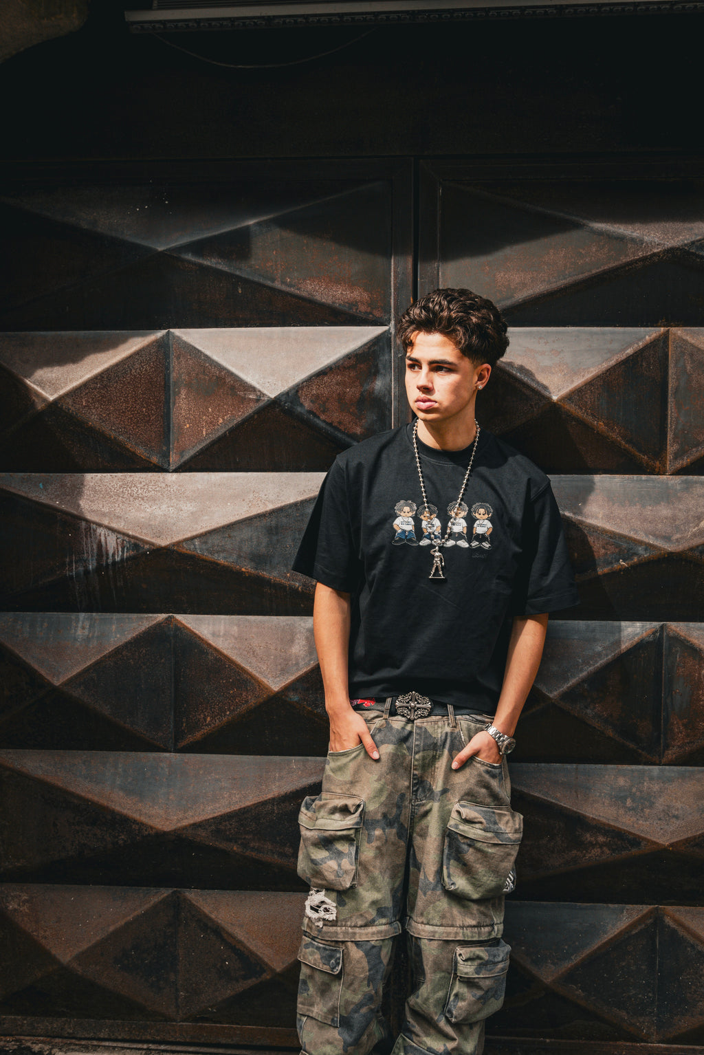 GANG TEE - BLACK
